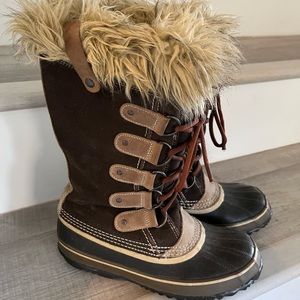 Sorel Winter Boots size 9